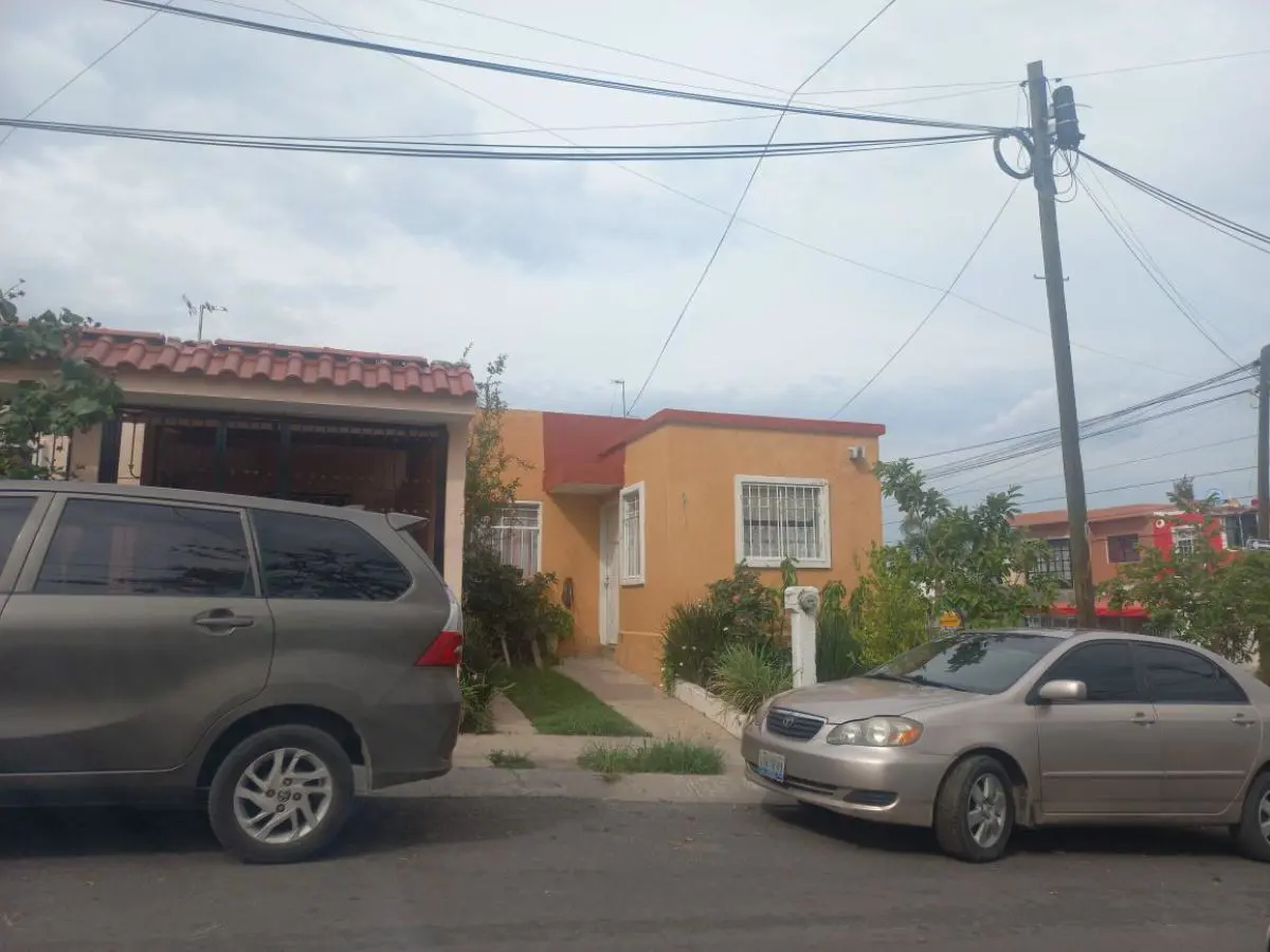Casa en venta en Vistas de Tesistán, Zapopan