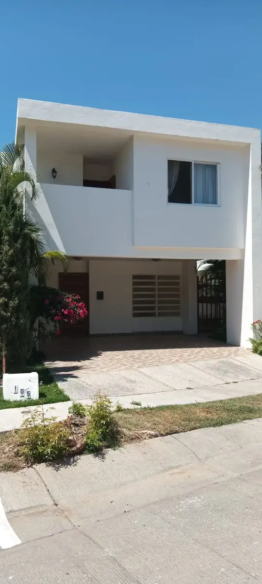 Casa en venta en Las Moras, Puerto Vallarta — foto 1 de 17