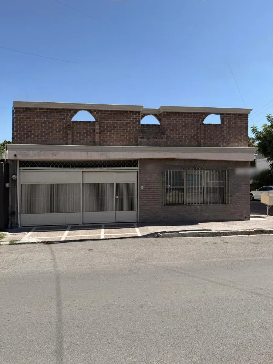 Casa en venta en Ampliación Las Margaritas, Torreón — foto 1 de 17