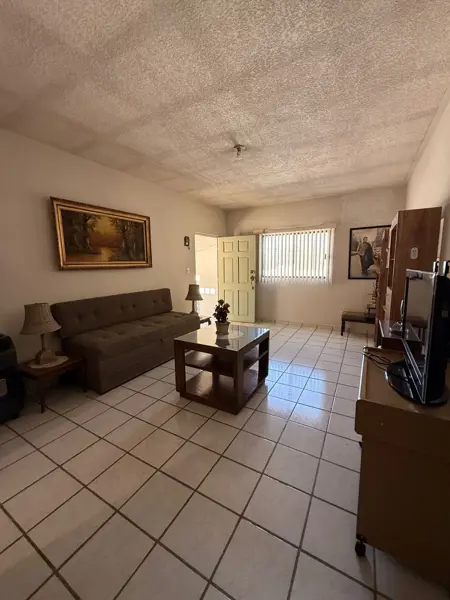 Casa en venta en Ampliación Las Margaritas, Torreón — foto 3 de 17
