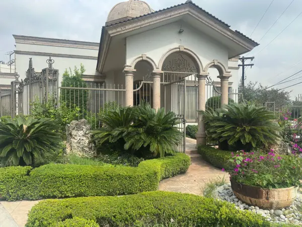 Casa en Venta Mirasierra 2do Sector San Pedro — foto 1 de 27