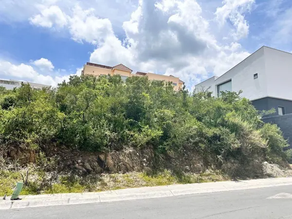 Terreno en venta en Sierra Alta 9o Sector, Monterrey — foto 3 de 5