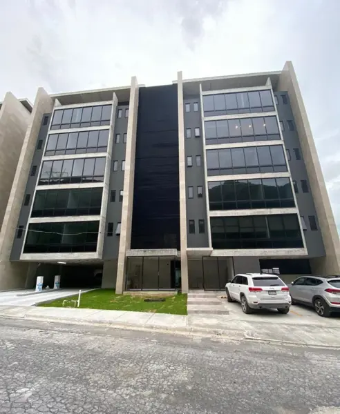 PENTHOUSE EN VENTA LAS ALONDRAS VALLE ORIENTE