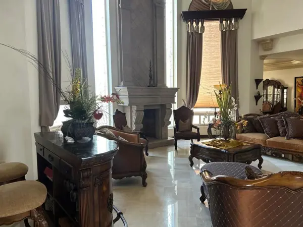 Casa en Venta la Herradura C. Nacional