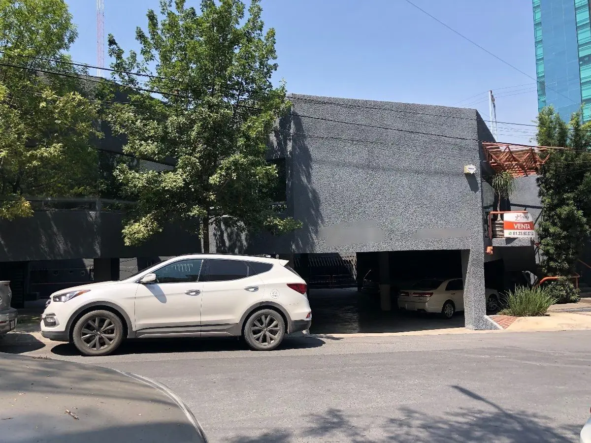 Edificio en venta en Residencial Santa Bárbara, San Pedro Garza García — foto 1 de 12