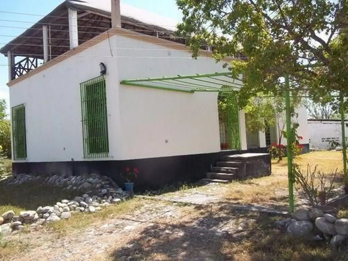 Quinta en venta en Congregación Calles, Montemorelos — foto 1 de 20