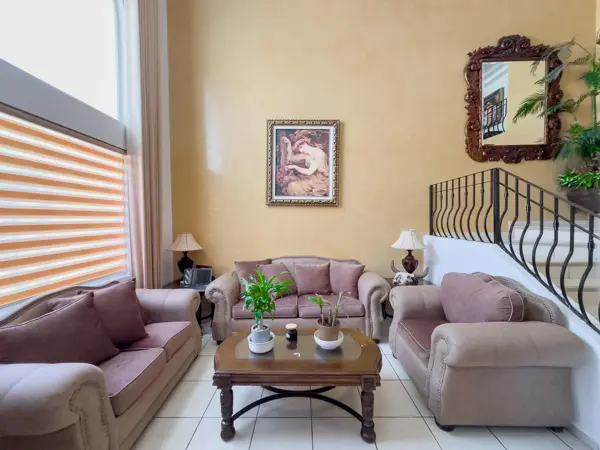 Casa en venta en La Rioja, Hermosillo — foto 3 de 27
