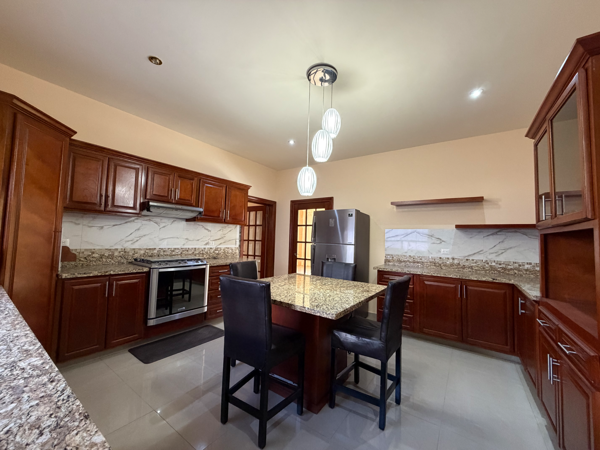 Casa en venta en Residencial San Patricio, Saltillo — foto 3 de 14