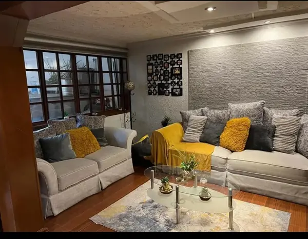 Casa en venta en Granada, León — foto 3 de 8