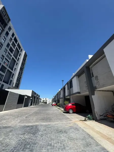 Casa en venta en Real de Valdepeñas, Zapopan — foto 3 de 13