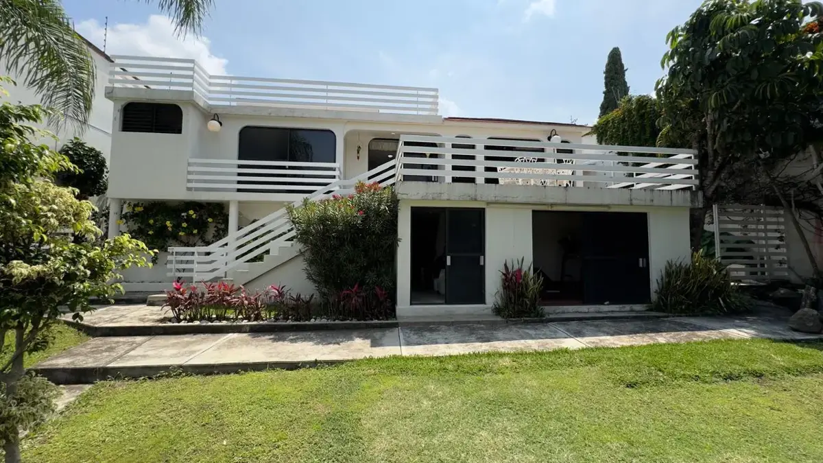 Casa en venta en Provincias del Canadá, Cuernavaca — foto 1 de 21