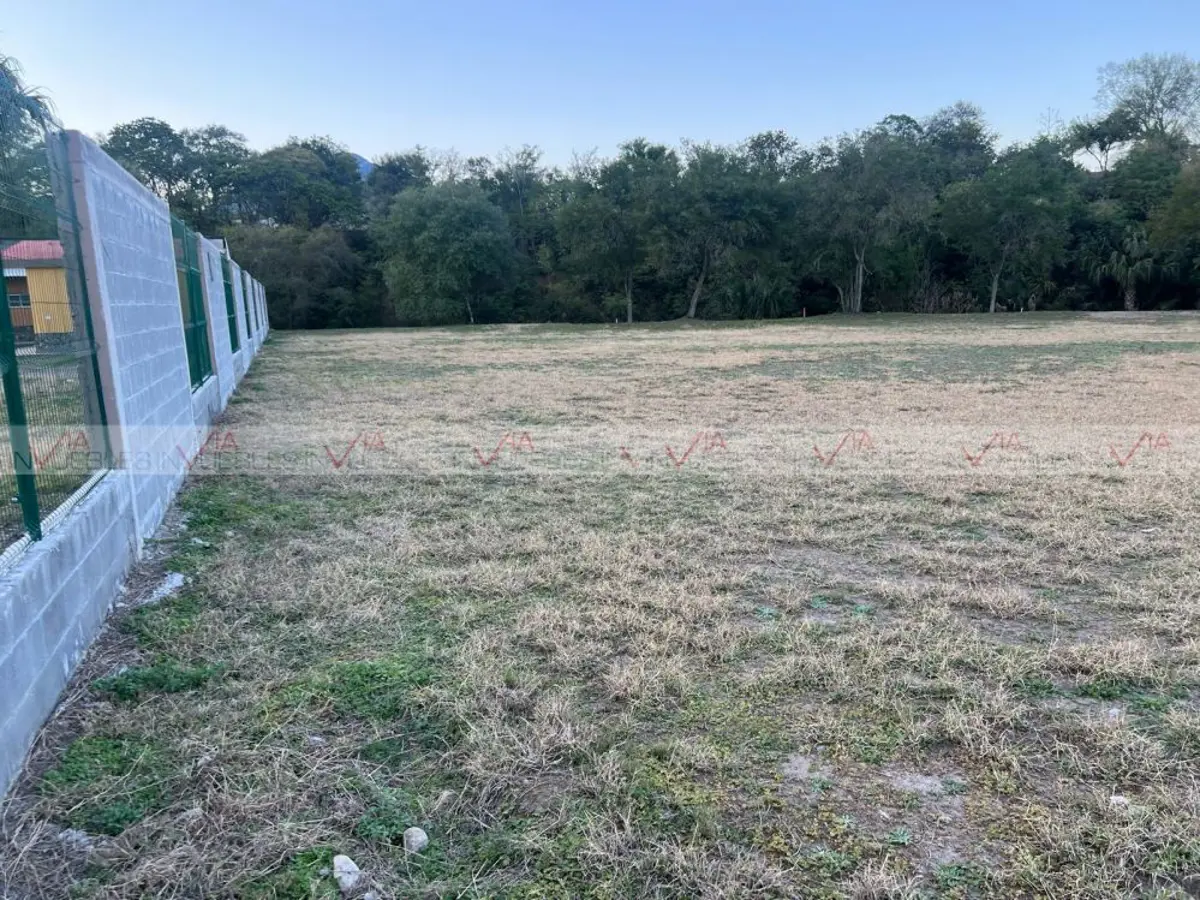 Terreno en venta en Hacienda el Mezcal, Cadereyta Jiménez — foto 1 de 16