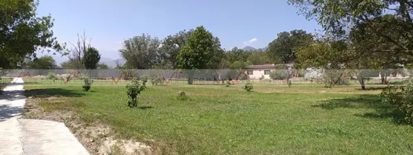 Casa en venta en García Centro, García — foto 2 de 11