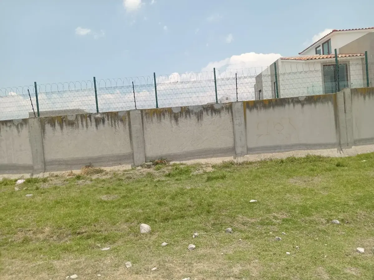 Terreno en venta en San Miguel Totocuitlapilco, Metepec — foto 1 de 2