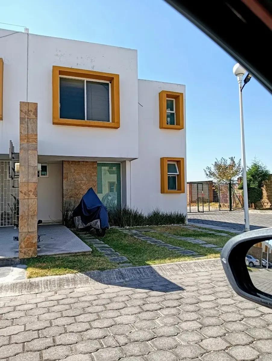 Casa en venta en Emiliano Zapata, San Andrés Cholula — foto 1 de 9