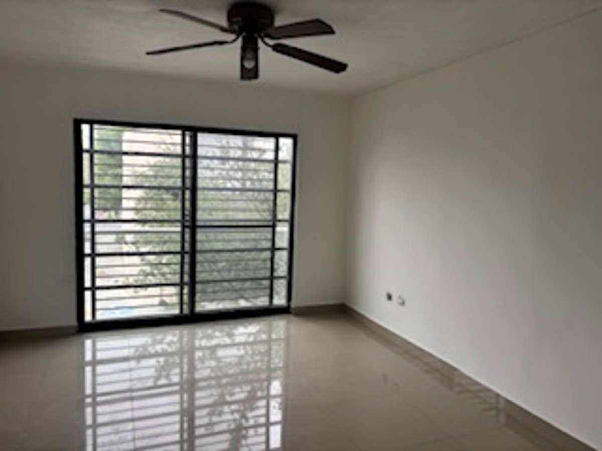 Casa en renta en Cumbres Provenza Privada Terra, García — foto 1 de 23