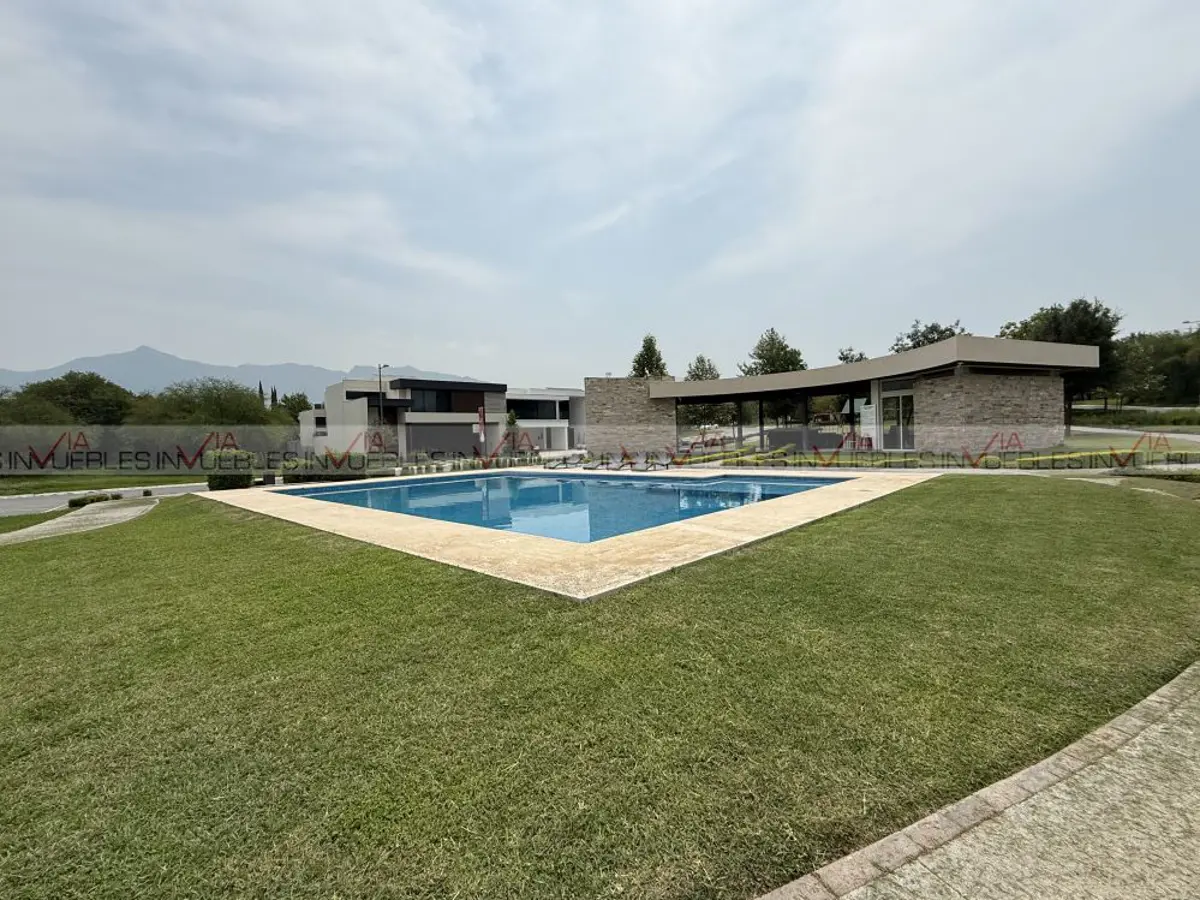 Casa en venta en Santa Rosalía, Santiago — foto 1 de 19