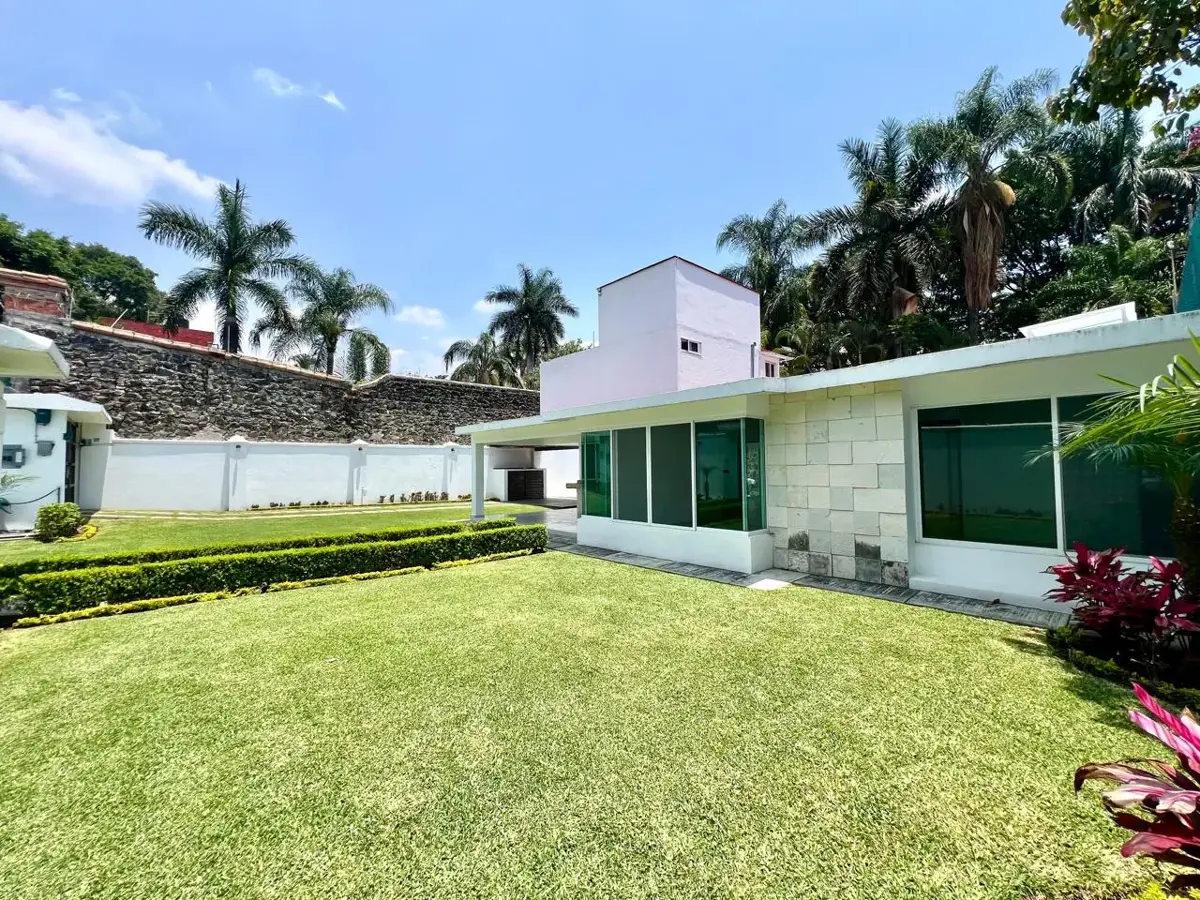 Casa en venta en Vista Hermosa, Cuernavaca — foto 1 de 24