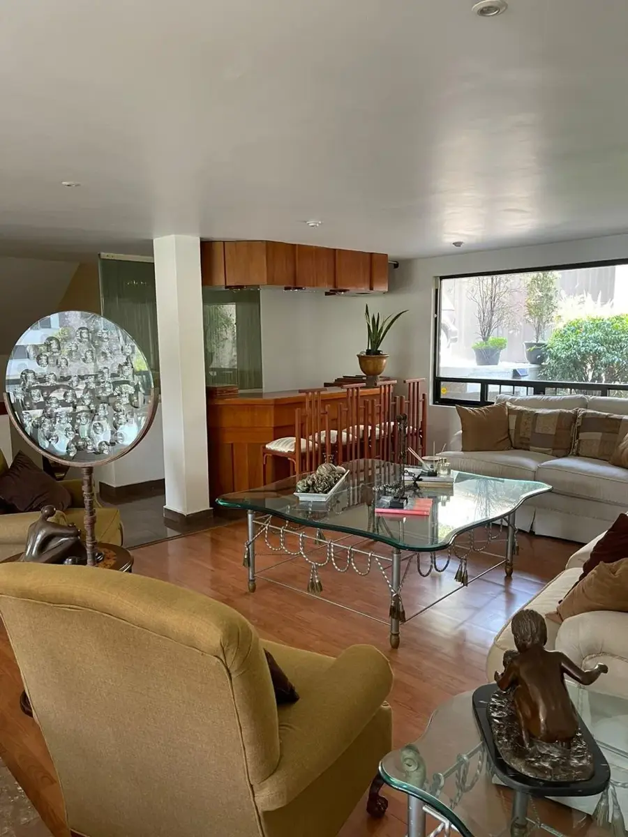 Casa en venta en Lomas de Tecamachalco, Naucalpan de Juárez — foto 1 de 21
