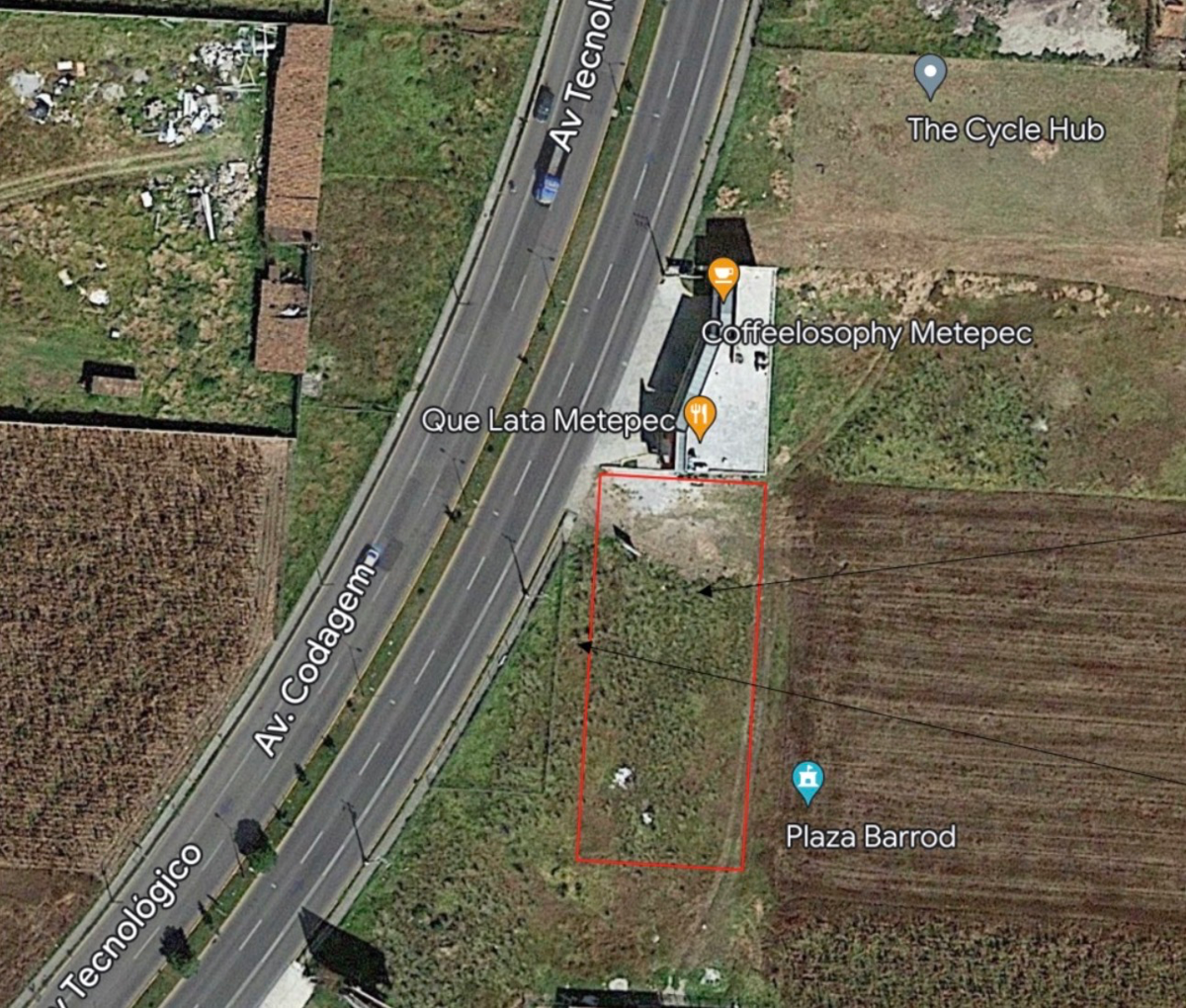 Terreno en venta en Llano Grande (El Salitre), Metepec