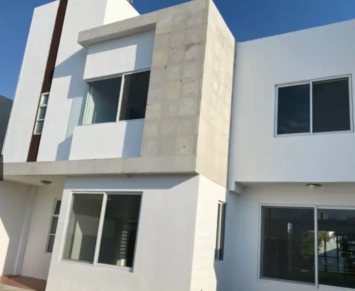 Casa en venta en Residencial Foresta, Metepec — foto 1 de 15