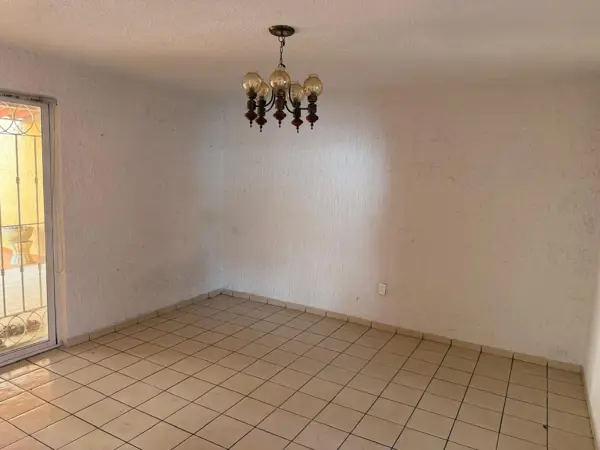 Casa en venta en La Estancia, Zapopan — foto 3 de 24