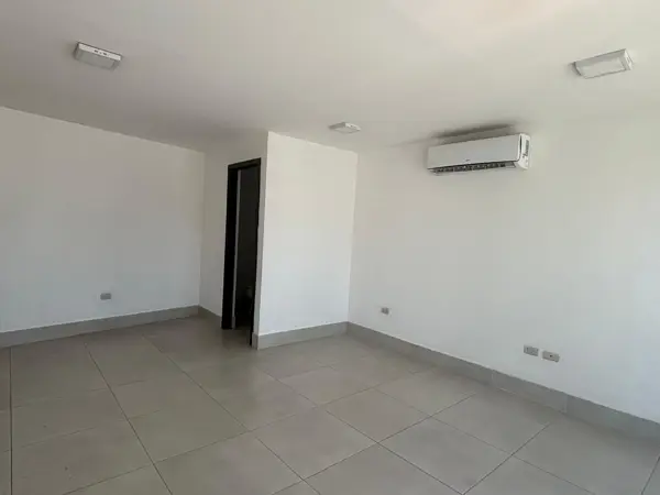Local en renta en Gomez Palacio Centro, Gómez Palacio — foto 3 de 4