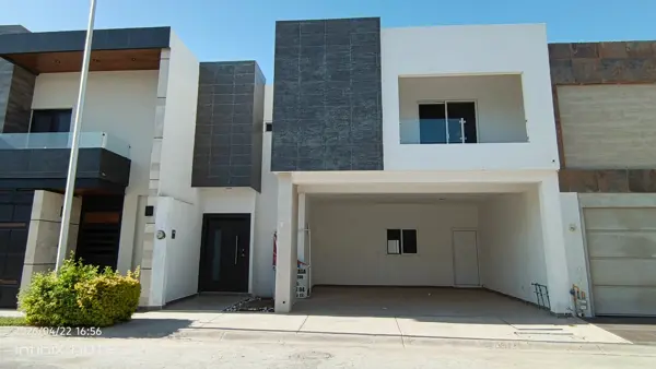 Casa en venta en Los Viñedos, Torreón — foto 2 de 64