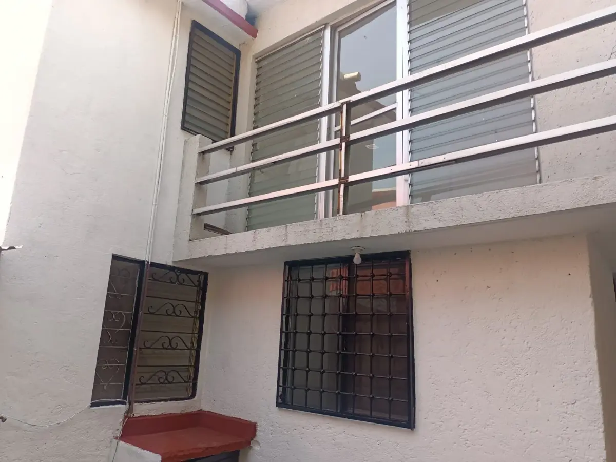 Casa en venta en Lomas de Cortes, Cuernavaca — foto 1 de 13