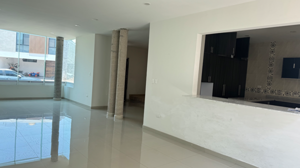 Casa en venta en Trento, Irapuato — foto 3 de 13