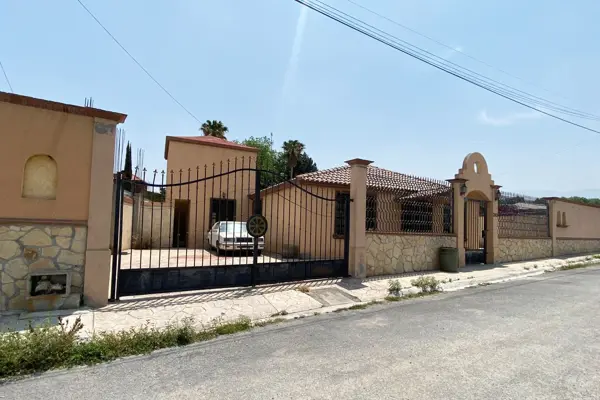 Casa en venta en La Aurora, Saltillo — foto 2 de 28