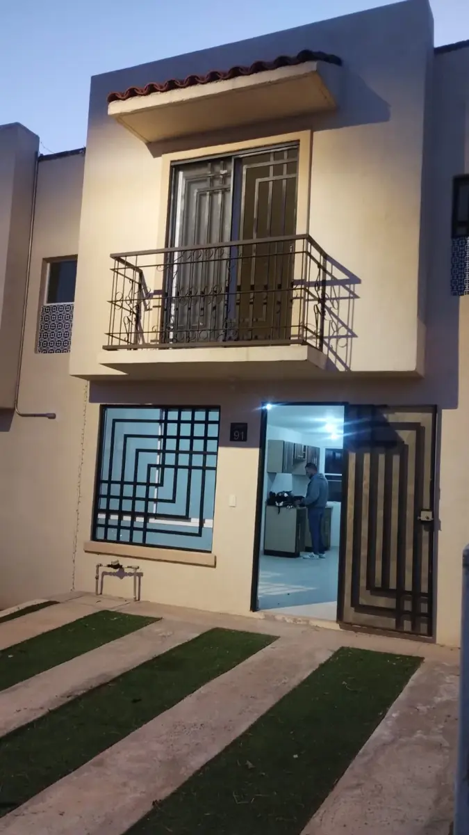 Casa en renta en Vista California, El Salto — foto 1 de 9