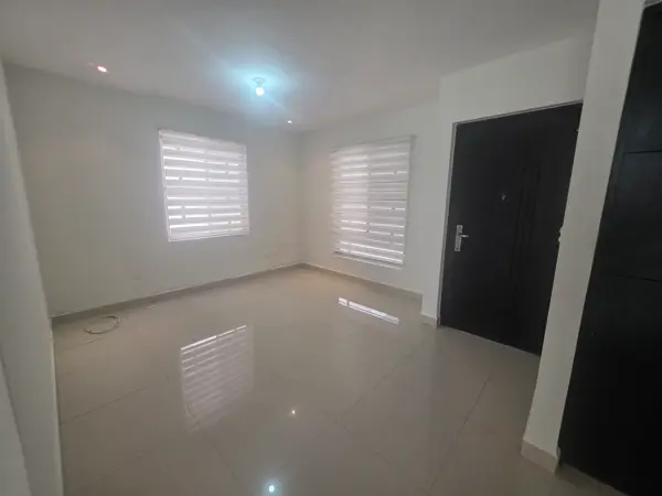 Casa en renta en Cumbres San Patricio, García — foto 3 de 17