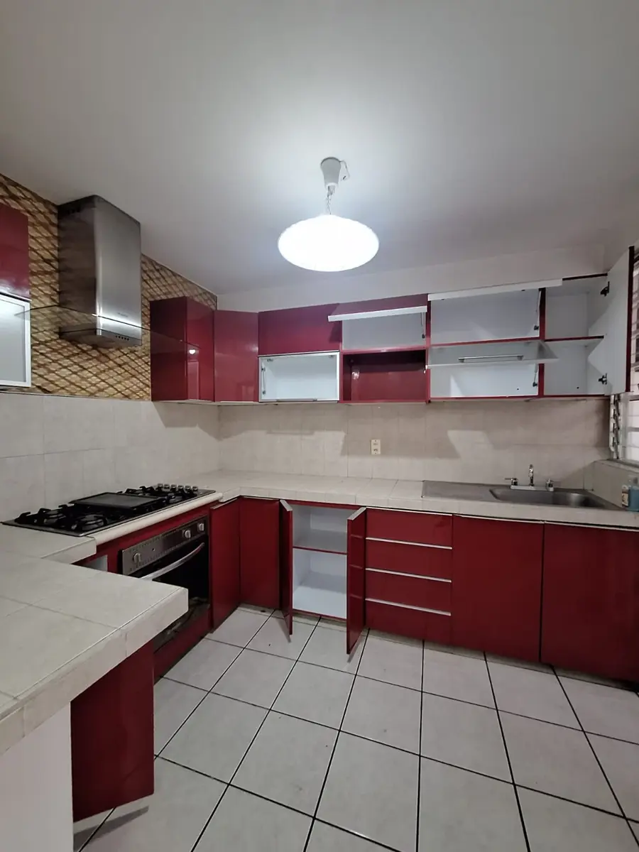 Vista 2 de CASA EN VENTA EN REAL HACIENDA
