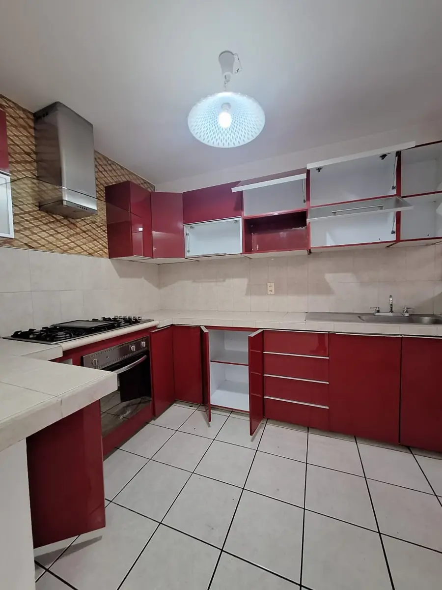 Vista 3 de CASA EN VENTA EN REAL HACIENDA