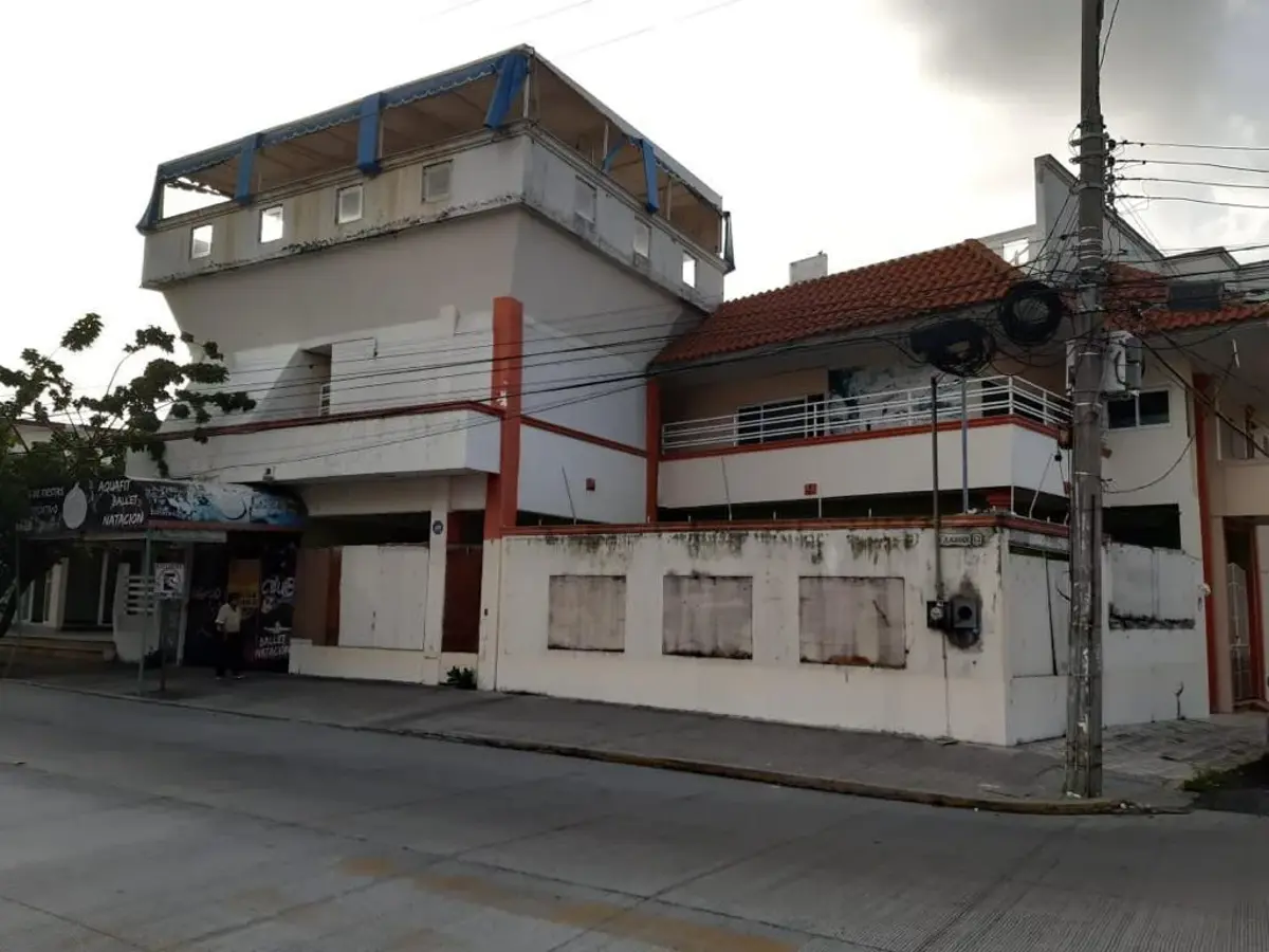 Edificio en venta en Virginia, Boca del Río — foto 1 de 17