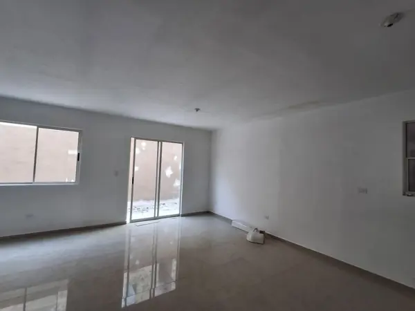 Casa en venta en La Amistad Residencial, General Escobedo — foto 2 de 6