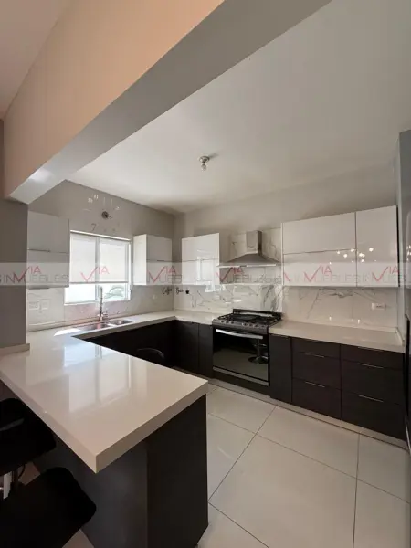 Casa en venta en Privadas del Canada, General Escobedo — foto 2 de 22