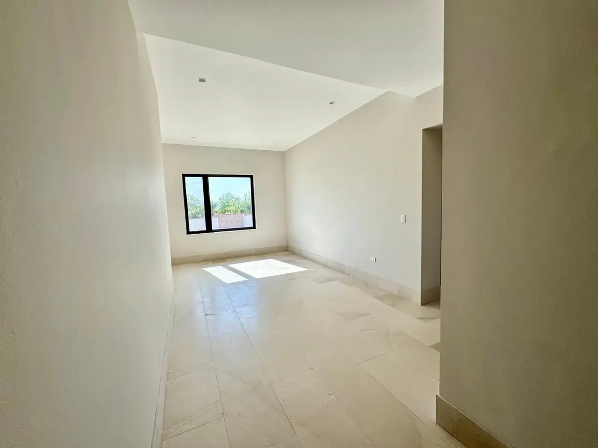 Vista 5 de RESIDENCIAL LA CAVA