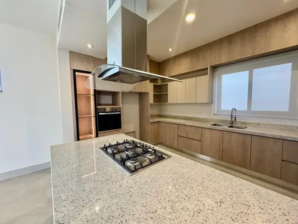 RESIDENCIAL LA CAVA