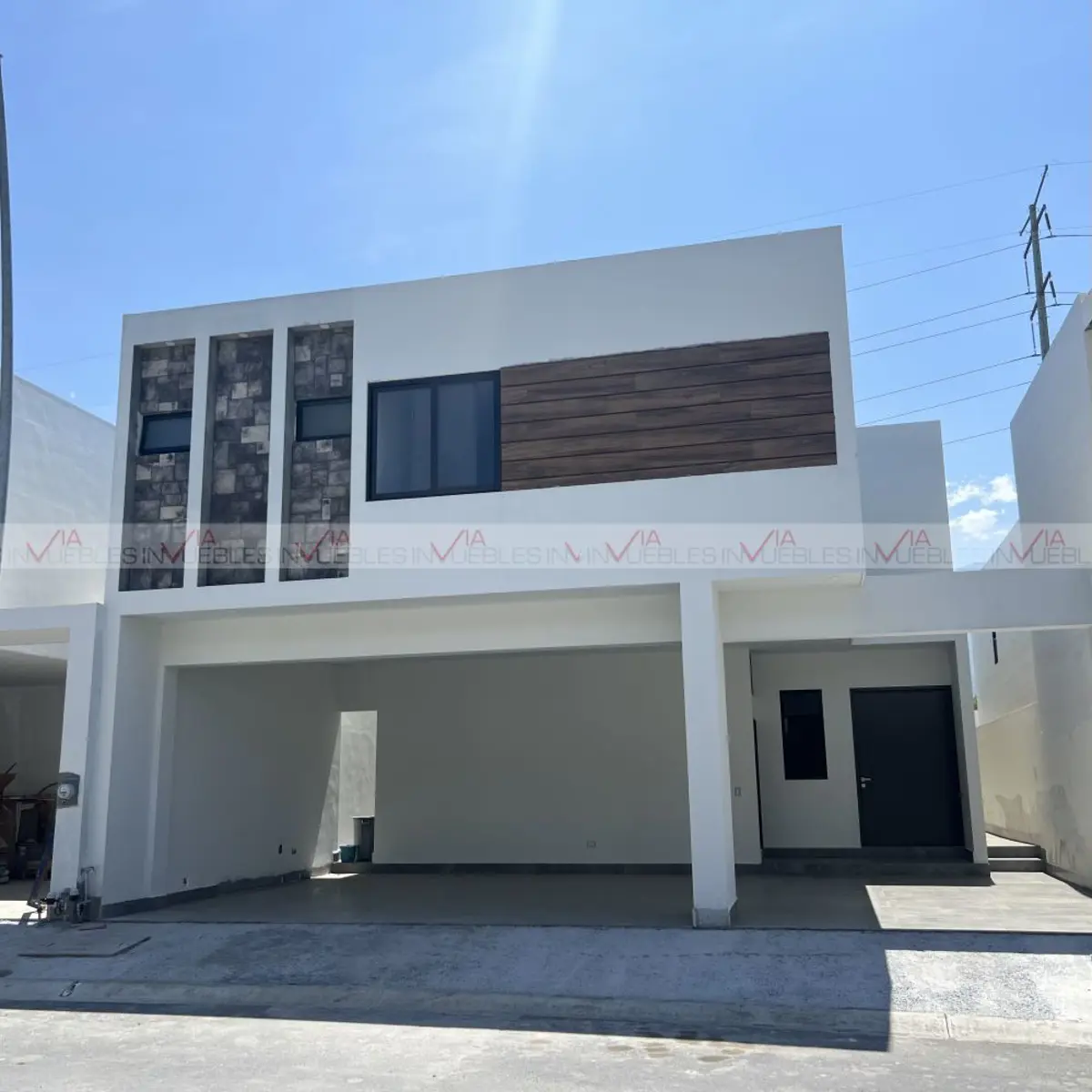 Casa en venta en Amorada Privada Residencial, Santiago — foto 1 de 20