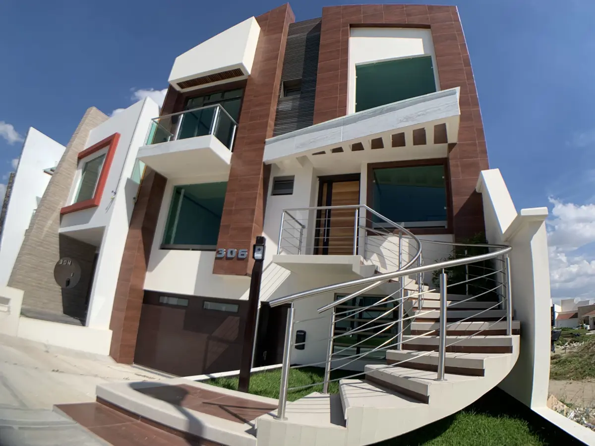 Casa en venta en Zona Plateada, Pachuca de Soto — foto 1 de 18