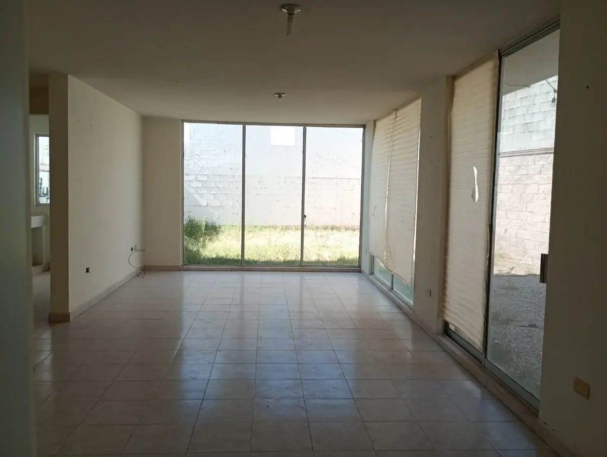 Vista 4 de Se renta casa en Rellano Blenda, Senderos.