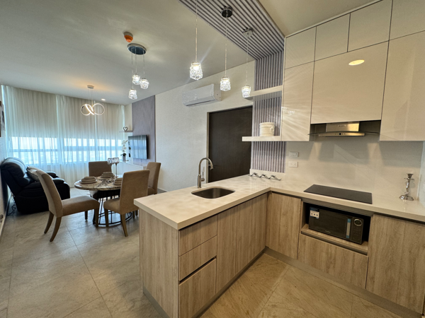 Departamento Amueblado en Renta en Torre República, Centro de Monterrey, 2 Recámaras, Nuevo