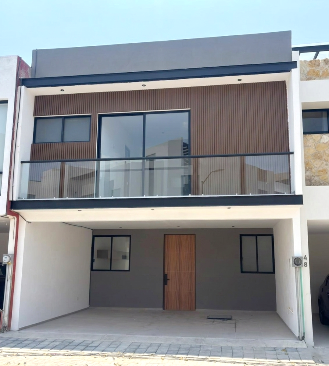 Casa en venta en Fuerte de Guadalupe, Cuautlancingo — foto 1 de 32