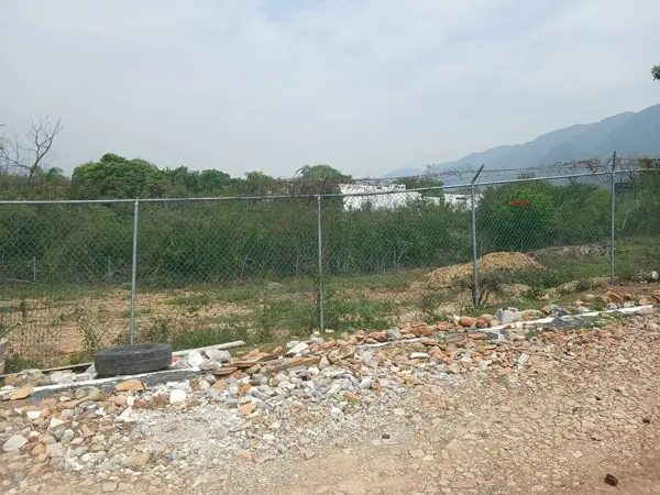 Terreno en venta en El Yerbaniz, Santiago — foto 3 de 11