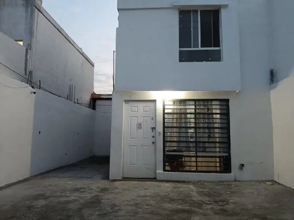 Casa en venta en Valle del Roble, Cadereyta Jiménez — foto 3 de 7