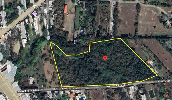 Terreno en venta en Los Cavazos, Santiago — foto 3 de 11