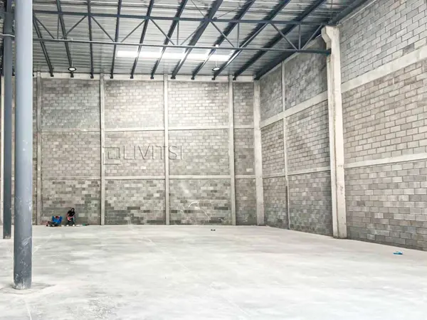 Nave en renta en Los Viñedos, Santa Catarina — foto 3 de 9