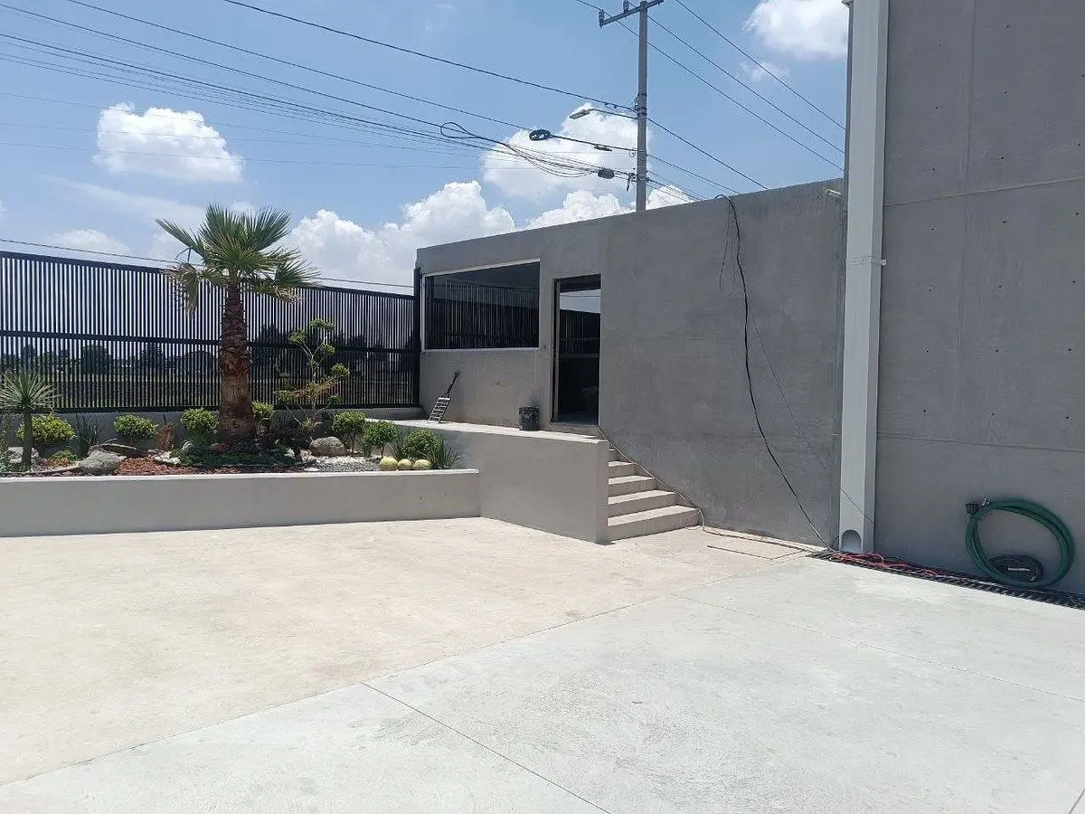 Nave en renta en La Constitucion Totoltepec, Toluca — foto 1 de 10